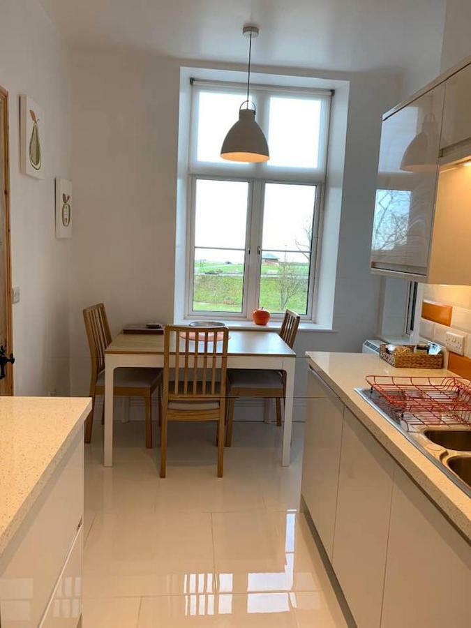 Postman'S Knock, Lynmouth, First Floor Apartment With Private Parking 外观 照片